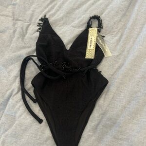 Devon Windsor Dakota Full Piece